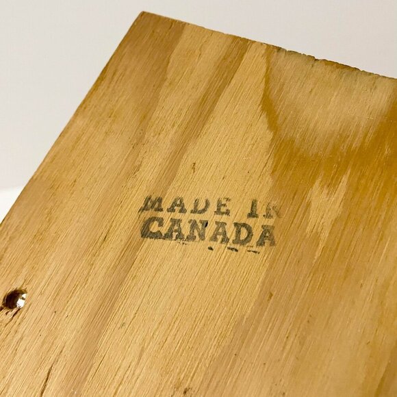 Vintage Wooden Art Bathroom Plaque Joke Sign Made in Canada - Picture 10 of 16